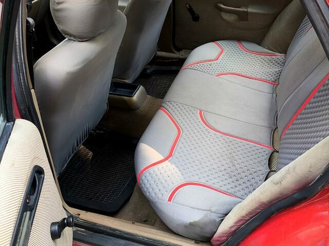 Червоний Форд Сієрра, об'ємом двигуна 2 л та пробігом 0 тис. км за 950 $, фото 8 на Automoto.ua