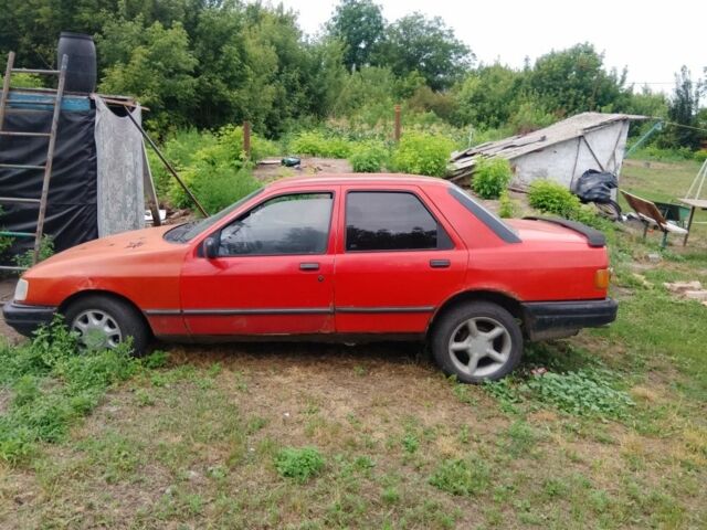 Красный Форд Сиерра, объемом двигателя 2 л и пробегом 2 тыс. км за 361 $, фото 1 на Automoto.ua