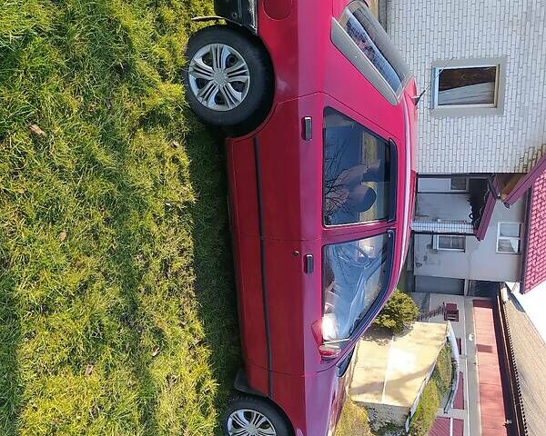 Красный Форд Сиерра, объемом двигателя 1.8 л и пробегом 300 тыс. км за 1000 $, фото 13 на Automoto.ua