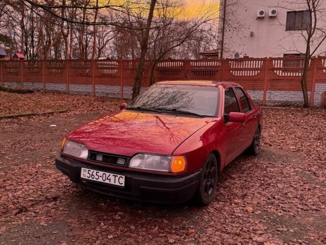 Красный Форд Сиерра, объемом двигателя 2 л и пробегом 255 тыс. км за 1100 $, фото 4 на Automoto.ua