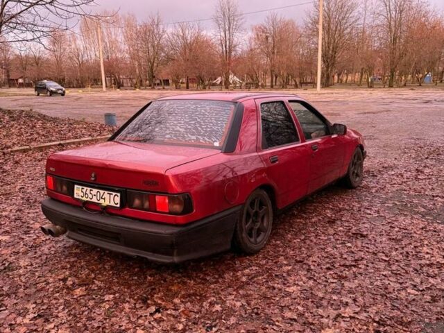 Красный Форд Сиерра, объемом двигателя 2 л и пробегом 255 тыс. км за 1100 $, фото 2 на Automoto.ua
