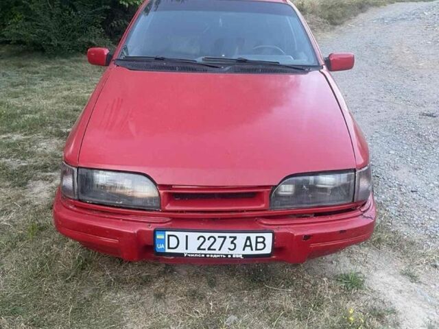 Красный Форд Сиерра, объемом двигателя 2 л и пробегом 3 тыс. км за 1100 $, фото 1 на Automoto.ua