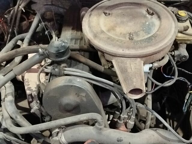 Червоний Форд Сієрра, об'ємом двигуна 2 л та пробігом 100 тис. км за 841 $, фото 1 на Automoto.ua