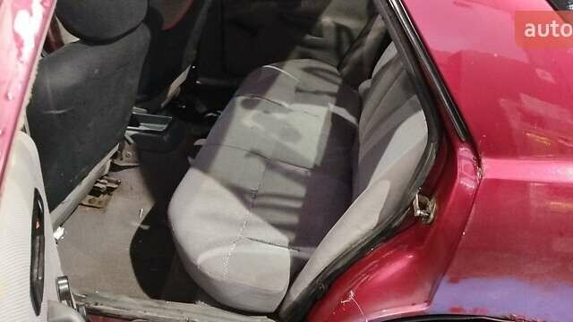 Червоний Форд Сієрра, об'ємом двигуна 2 л та пробігом 100 тис. км за 841 $, фото 1 на Automoto.ua