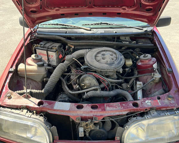 Красный Форд Сиерра, объемом двигателя 2 л и пробегом 138 тыс. км за 1300 $, фото 6 на Automoto.ua