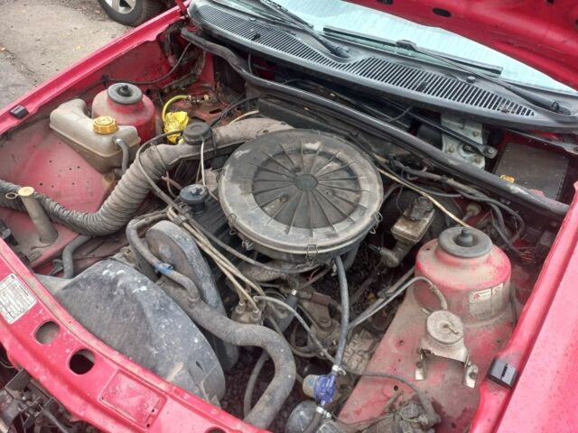 Красный Форд Сиерра, объемом двигателя 0 л и пробегом 10 тыс. км за 400 $, фото 6 на Automoto.ua