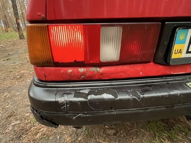 Червоний Форд Сієрра, об'ємом двигуна 2 л та пробігом 3 тис. км за 900 $, фото 14 на Automoto.ua