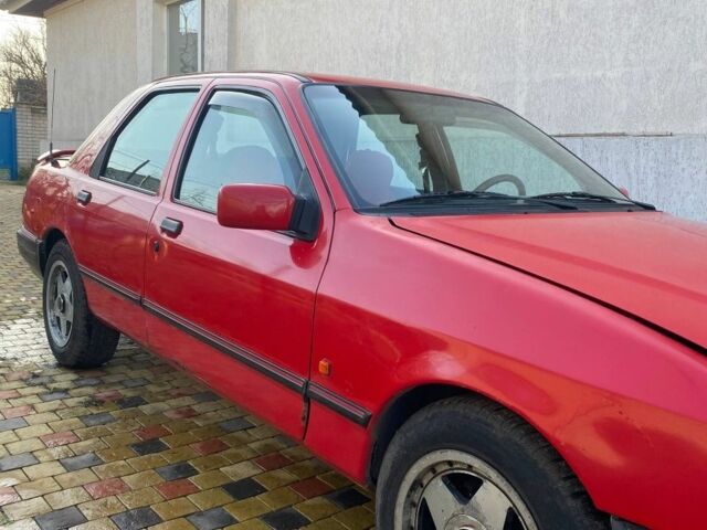Красный Форд Сиерра, объемом двигателя 1.8 л и пробегом 168 тыс. км за 1200 $, фото 2 на Automoto.ua