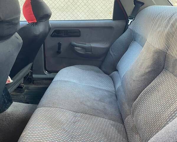 Червоний Форд Сієрра, об'ємом двигуна 1.8 л та пробігом 168 тис. км за 1200 $, фото 5 на Automoto.ua