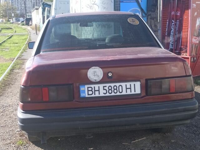 Червоний Форд Сієрра, об'ємом двигуна 2 л та пробігом 300 тис. км за 1000 $, фото 1 на Automoto.ua