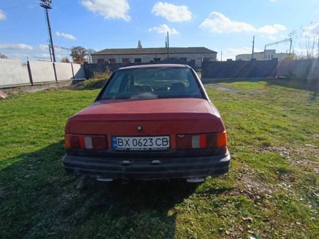 Красный Форд Сиерра, объемом двигателя 2 л и пробегом 333 тыс. км за 350 $, фото 3 на Automoto.ua