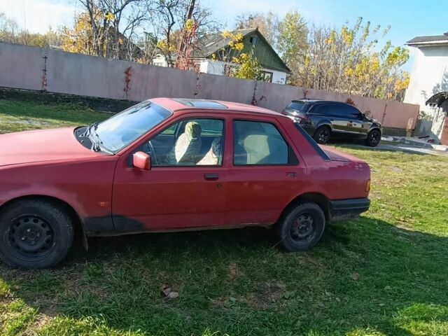 Красный Форд Сиерра, объемом двигателя 2 л и пробегом 333 тыс. км за 350 $, фото 7 на Automoto.ua