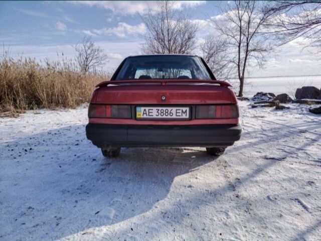 Червоний Форд Сієрра, об'ємом двигуна 2 л та пробігом 777 тис. км за 1050 $, фото 3 на Automoto.ua