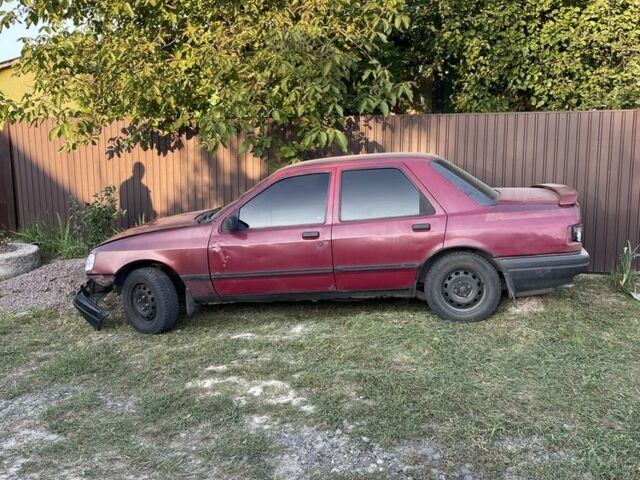 Форд Сиерра 1990 в Чернигове на Automoto.ua Красный Форд Сиерра, объемом двигателя 2 л и пробегом 280 тыс. км за 552 $, фото 1 на Automoto.ua