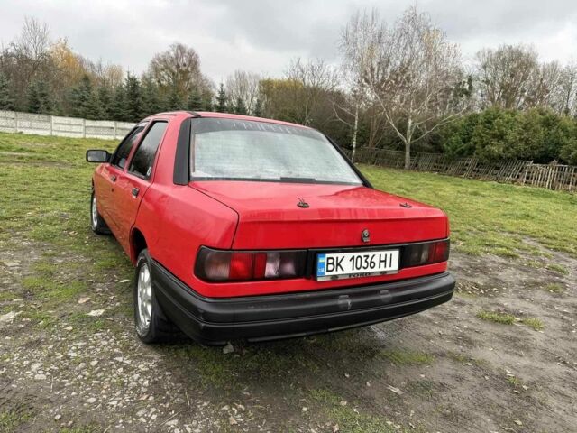 Красный Форд Сиерра, объемом двигателя 1.8 л и пробегом 300 тыс. км за 750 $, фото 5 на Automoto.ua