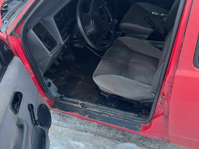 Красный Форд Сиерра, объемом двигателя 2 л и пробегом 278 тыс. км за 1200 $, фото 3 на Automoto.ua