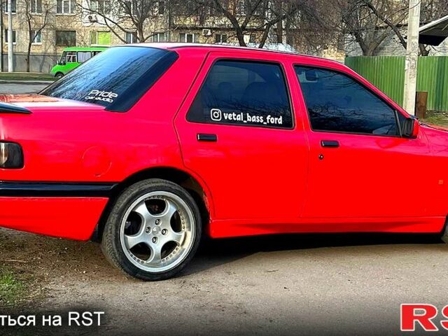 Красный Форд Сиерра, объемом двигателя 2 л и пробегом 0 тыс. км за 2500 $, фото 2 на Automoto.ua