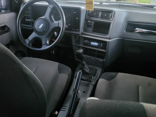 Червоний Форд Сієрра, об'ємом двигуна 2 л та пробігом 200 тис. км за 1500 $, фото 9 на Automoto.ua