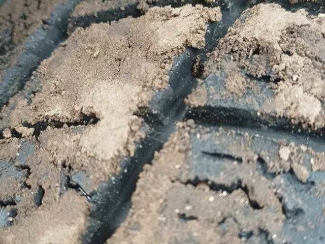 Красный Форд Сиерра, объемом двигателя 2 л и пробегом 250 тыс. км за 1200 $, фото 9 на Automoto.ua