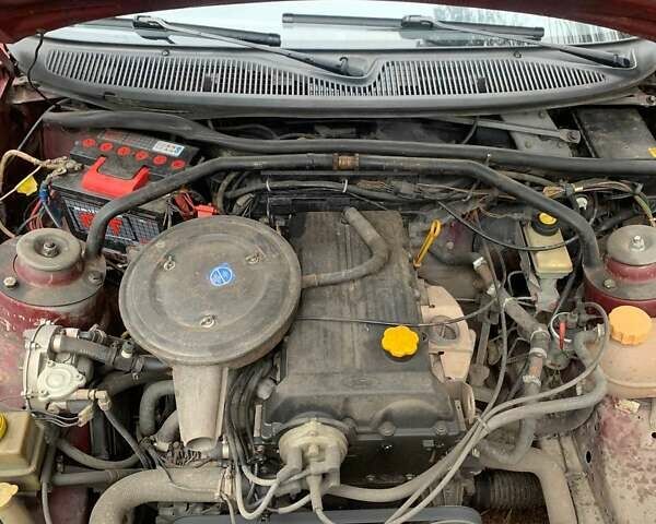 Красный Форд Сиерра, объемом двигателя 1.99 л и пробегом 250 тыс. км за 1500 $, фото 10 на Automoto.ua