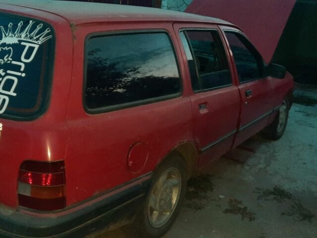 Красный Форд Сиерра, объемом двигателя 2 л и пробегом 270 тыс. км за 500 $, фото 7 на Automoto.ua