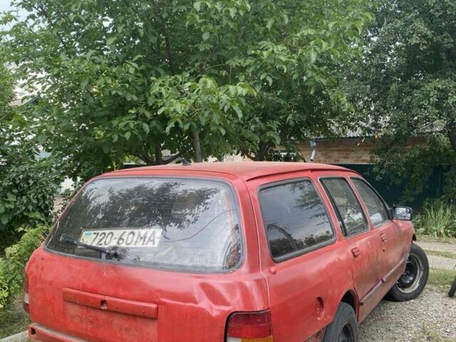 Красный Форд Сиерра, объемом двигателя 2 л и пробегом 3 тыс. км за 475 $, фото 4 на Automoto.ua