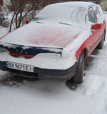 Червоний Форд Сієрра, об'ємом двигуна 2 л та пробігом 250 тис. км за 1250 $, фото 3 на Automoto.ua