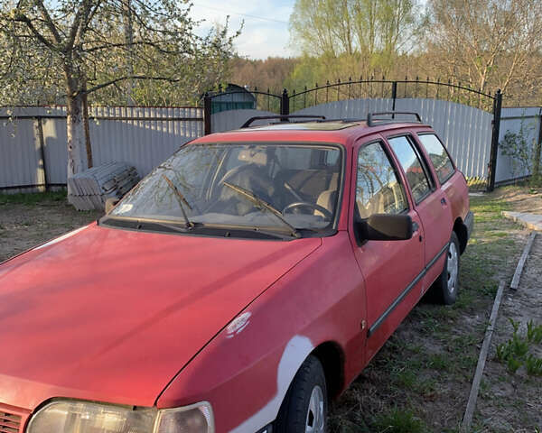 Красный Форд Сиерра, объемом двигателя 2 л и пробегом 93 тыс. км за 845 $, фото 1 на Automoto.ua