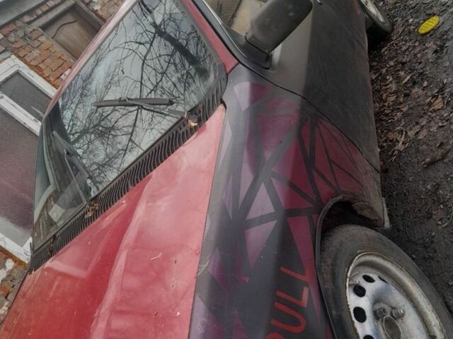 Красный Форд Сиерра, объемом двигателя 1.8 л и пробегом 195 тыс. км за 12 $, фото 5 на Automoto.ua