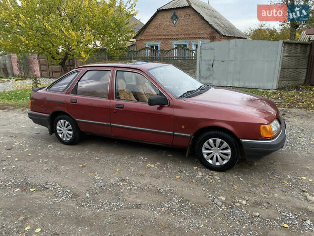 Красный Форд Сиерра, объемом двигателя 1.6 л и пробегом 200 тыс. км за 1450 $, фото 8 на Automoto.ua