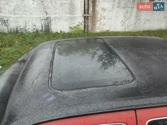 Форд Сієрра 1989 у Житомирі на Automoto.ua Червоний Форд Сієрра, об'ємом двигуна 2 л та пробігом 60 тис. км за 1196 $, фото 11 на Automoto.ua