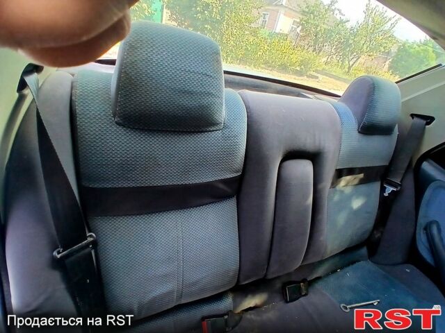 Форд Сиерра, объемом двигателя 2 л и пробегом 246 тыс. км за 670 $, фото 1 на Automoto.ua