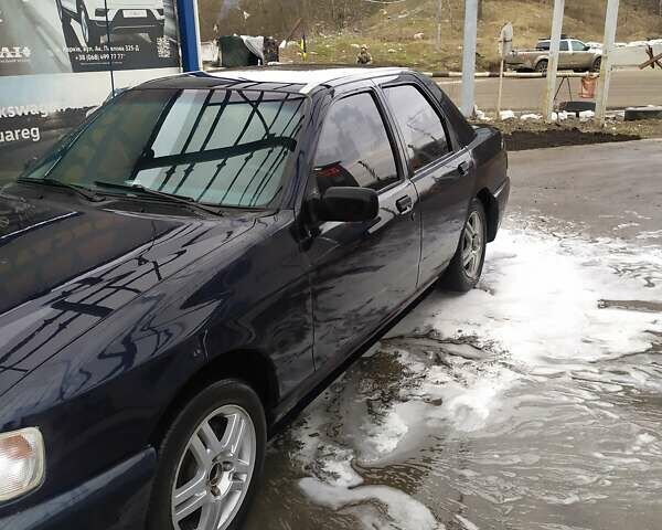 Форд Сієрра, об'ємом двигуна 2.3 л та пробігом 300 тис. км за 1500 $, фото 3 на Automoto.ua