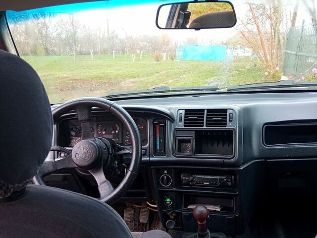 Форд Сиерра, объемом двигателя 1.8 л и пробегом 410 тыс. км за 1200 $, фото 5 на Automoto.ua