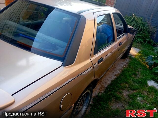 Форд Сієрра, об'ємом двигуна 2 л та пробігом 210 тис. км за 1500 $, фото 3 на Automoto.ua