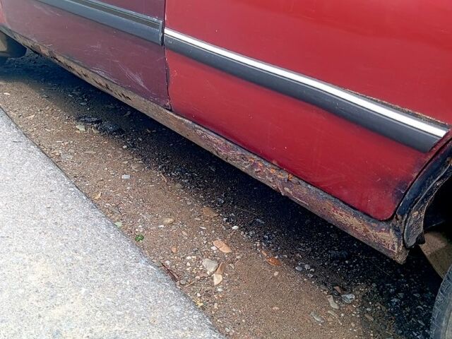 Форд Сиерра, объемом двигателя 2 л и пробегом 100 тыс. км за 520 $, фото 6 на Automoto.ua