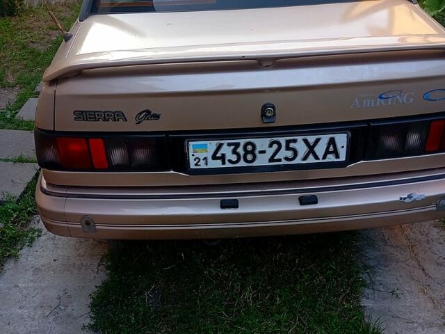 Форд Сієрра, об'ємом двигуна 2 л та пробігом 210 тис. км за 1500 $, фото 1 на Automoto.ua