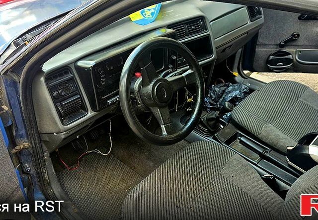 Форд Сиерра, объемом двигателя 2 л и пробегом 0 тыс. км за 499 $, фото 3 на Automoto.ua