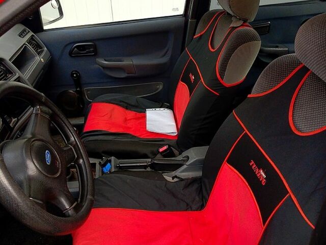 Форд Сиерра, объемом двигателя 2 л и пробегом 0 тыс. км за 1200 $, фото 8 на Automoto.ua