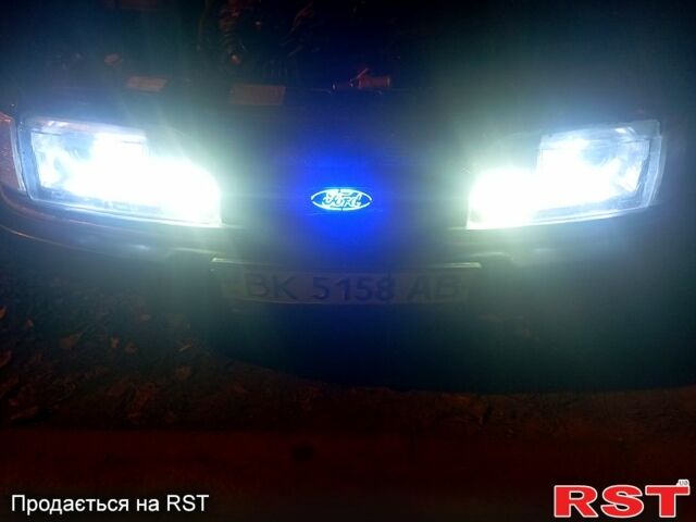 Форд Сиерра, объемом двигателя 2 л и пробегом 200 тыс. км за 1300 $, фото 5 на Automoto.ua