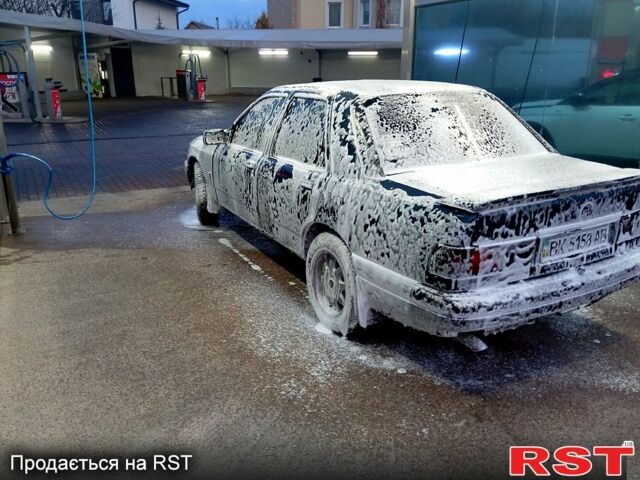 Форд Сиерра, объемом двигателя 2 л и пробегом 200 тыс. км за 1300 $, фото 6 на Automoto.ua