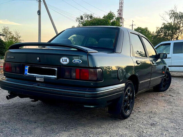 Форд Сиерра, объемом двигателя 2 л и пробегом 43 тыс. км за 1950 $, фото 5 на Automoto.ua