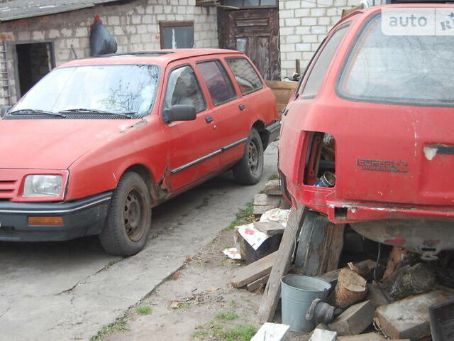 Форд Сієрра, об'ємом двигуна 2.3 л та пробігом 100 тис. км за 1600 $, фото 2 на Automoto.ua