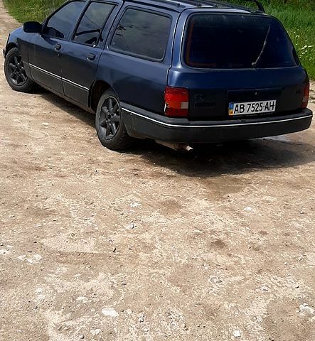 Форд Сиерра, объемом двигателя 2 л и пробегом 450 тыс. км за 500 $, фото 1 на Automoto.ua