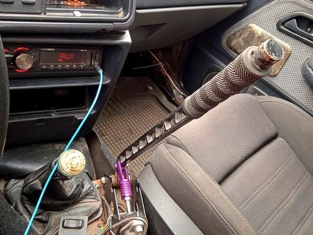 Форд Сієрра, об'ємом двигуна 2 л та пробігом 0 тис. км за 720 $, фото 8 на Automoto.ua