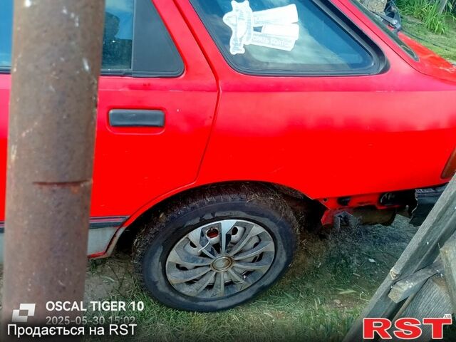 Форд Сиерра, объемом двигателя 2.3 л и пробегом 0 тыс. км за 900 $, фото 6 на Automoto.ua