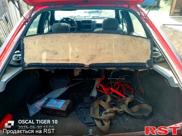 Форд Сиерра, объемом двигателя 2.3 л и пробегом 0 тыс. км за 900 $, фото 3 на Automoto.ua