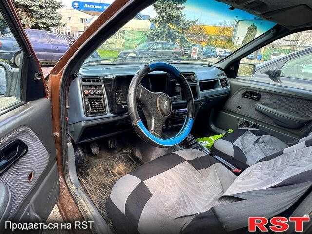 Форд Сиерра, объемом двигателя 16 л и пробегом 187 тыс. км за 550 $, фото 4 на Automoto.ua