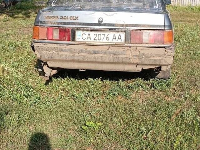 Сірий Форд Сієрра, об'ємом двигуна 2 л та пробігом 75 тис. км за 238 $, фото 2 на Automoto.ua