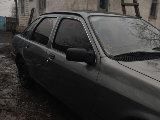 Сірий Форд Сієрра, об'ємом двигуна 2 л та пробігом 98 тис. км за 1000 $, фото 2 на Automoto.ua